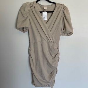 H&M Nude Neutral Brown / Beige Wrap Dress w Puff Sleeves Linen Look